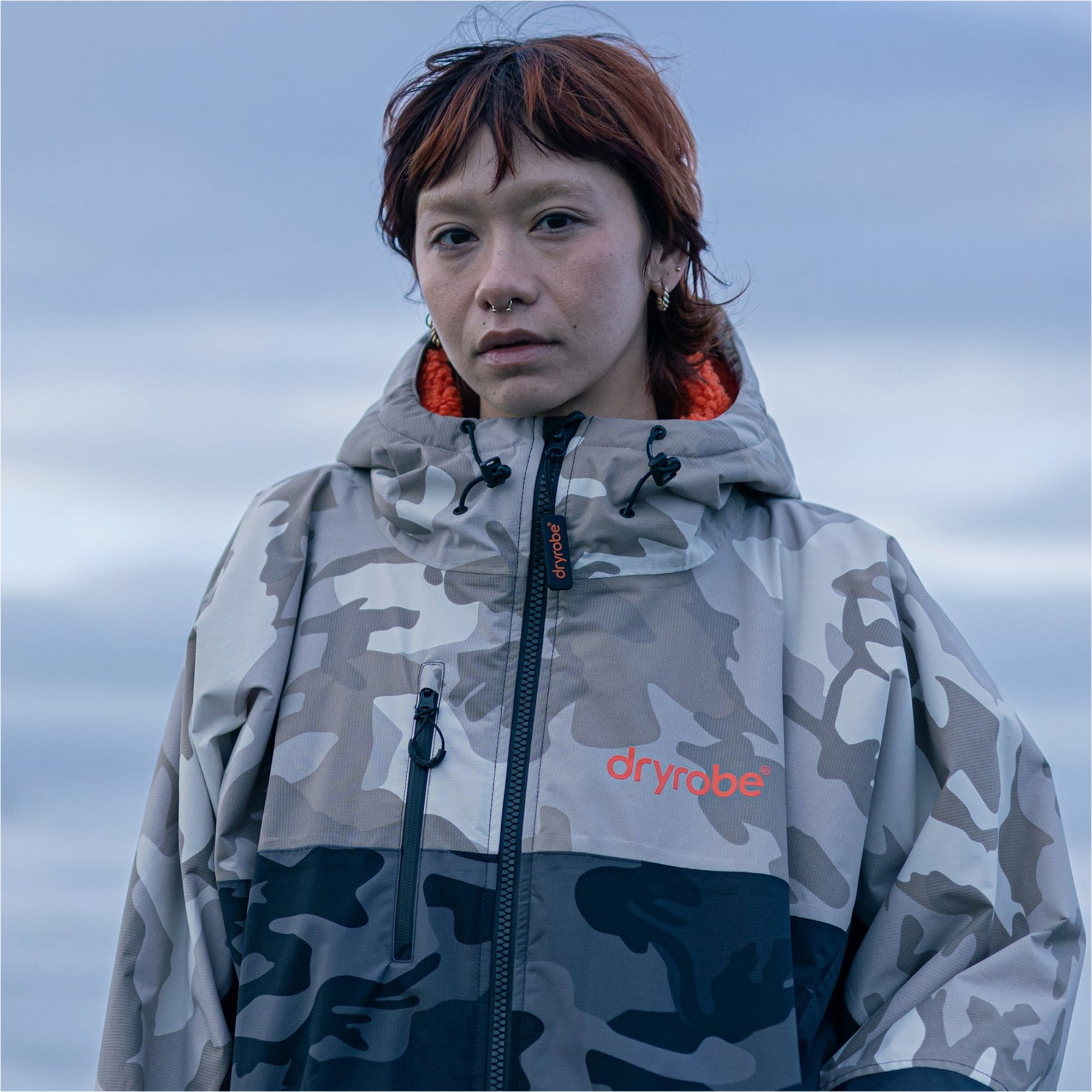 2026 Dryrobe Nexus Long Sleeve Changing Robe NXS - Dual Camouflage / Orange